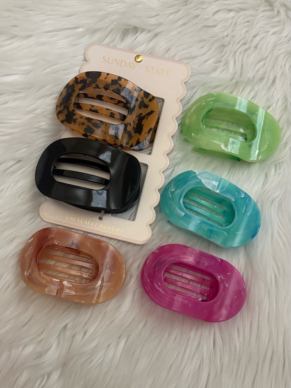 Set of 6 Lay Flat Claw Style Hair Clips